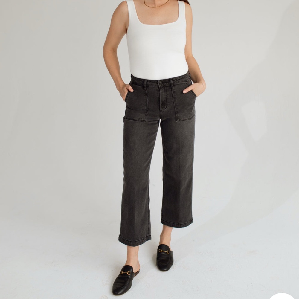 NWT CJLA Hendrix Wide Leg Jeans in charcoal wash, size 5